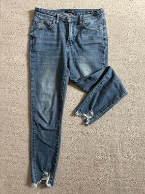 Classic Distressed Judy Blue Jeans